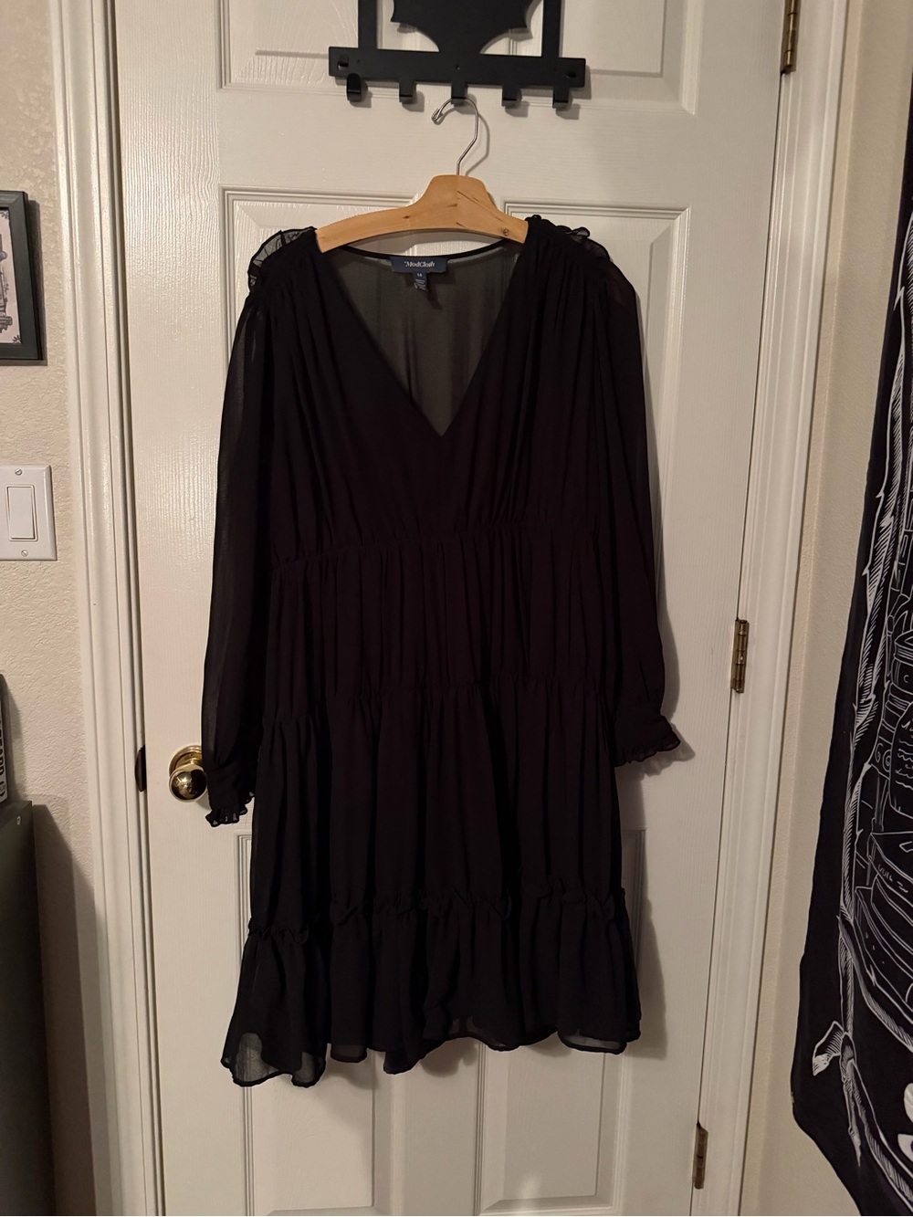 ModCloth Black V-Neck Tiered Midi Dress